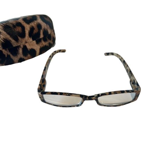 KJL by Kenneth Jay Lane Reading Glasses +3 Leopard Print Frame Joan Rivers Case - Picture 4 of 6